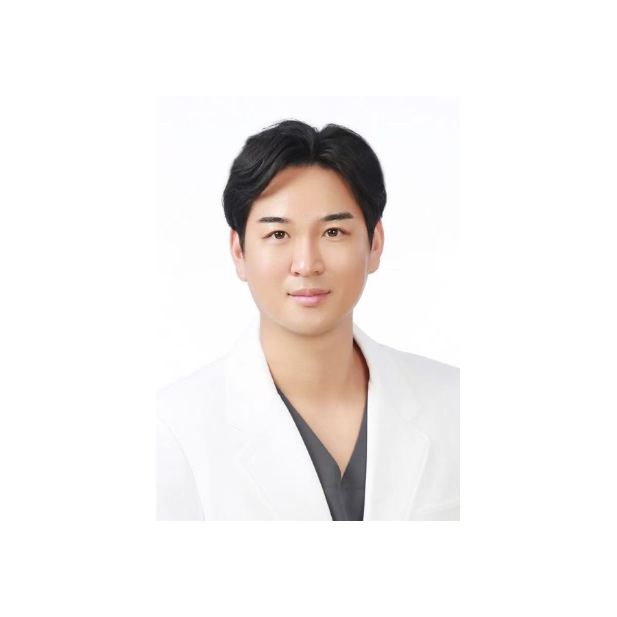 Ethan Choi, R.Ac, R.TCMP, DOMP — Osteopathic Manual Practitioner & Registered Acupuncturist at Artemis Wellness Clinic Richmond BC