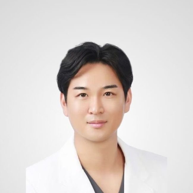 Ethan Choi, R.Ac, R.TCMP, DOMP at Artemis Wellness Clinic Richmond BC