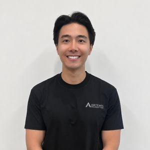 Portrait of Colin, Registered Physiotherapist at Artemis Wellness Clinic in Richmond, BC